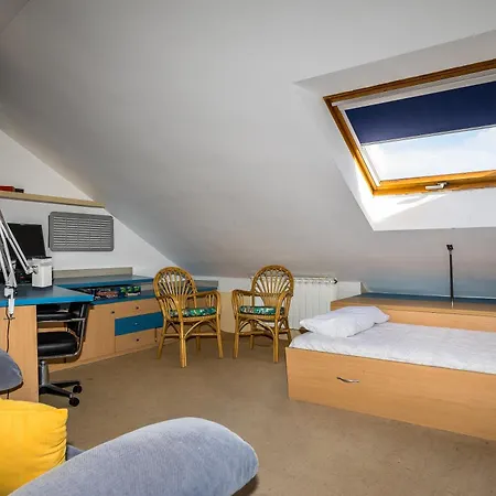 Apartman Baruhaus Duplex Piscina Y Parking Villamanan