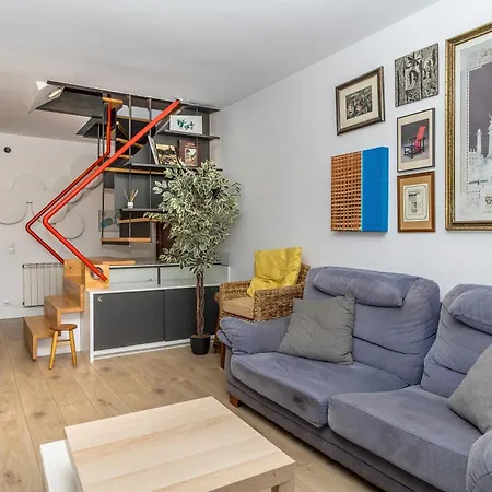 Baruhaus Duplex Piscina Y Parking *